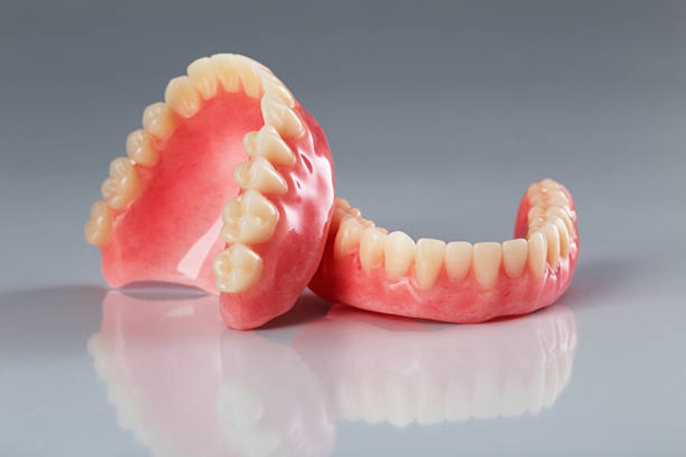 Denture Options Explained: Full, Partial & Implant-Supported Choices